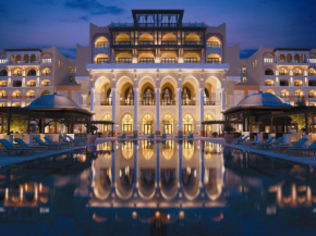 Гостиница Shangri-La Hotel, Qaryat Al Beri  Абу-Даби